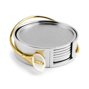 Sous-verres décoratifs en métal finition argentée avec poignée en lys doré, parfaits pour les tasses, les mugs, les verres et la décoration de bureau. - Product Image 6