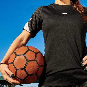 Ballon de football personnalisé en gros, créez votre propre design, en PU et PVC, pour l'entraînement - Product Image 4
