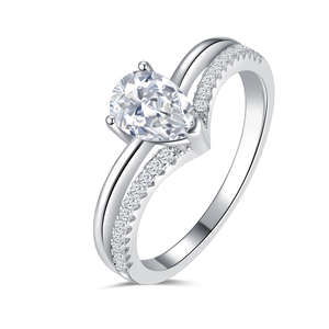 Anillo de Compromiso de Plata de Ley 925 con Diamante de Laboratorio en Forma de Pera, Anillo de Boda Apilable Curvo con Pavé de Oro Blanco de 14K, Regalo para Ella - Product Image 2