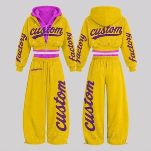 Conjunto de sudadera corta amarilla y pantalones anchos para mujer, con estampado gráfico de diamantes de imitación, ropa informal de calle, conjunto de dos piezas a juego - Product Image 1
