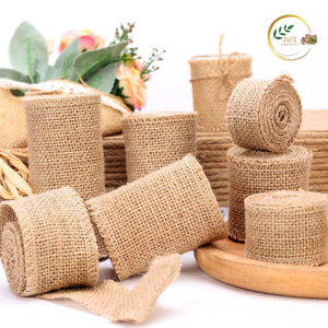 Tissu d'emballage cadeau en jute décoratif – Tissu d'emballage artisanal durable pour les boutiques et les magasins de cadeaux - Product Image 2