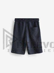 กางเกงขาสั้นลำลองผู้ชายผ้าฝ้าย 100% ระบายอากาศได้ดี เป็นมิตรกับสิ่งแวดล้อม เอวยางยืดระดับกลาง ความยาวระดับเข่า น้ำหนักมาก รับผลิตตามสั่งขายส่ง - Product Image 4