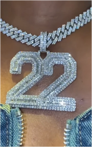 Pendentif personnalisé pour homme en argent sterling 925, serti de moissanite taille fantaisie et moissanite taille baguette, style hip-hop, avec chiffres incrustés - Product Image 3
