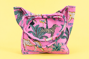Sac fourre-tout matelassé en coton imprimé jungle avec fermeture éclair pour le quotidien, les voyages et la plage - Product Image 3