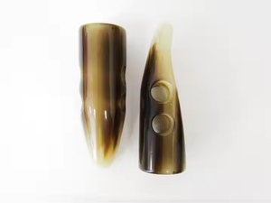 Botones de Cuerno de Búfalo de Primera Calidad con 2 Agujeros - Product Image 6