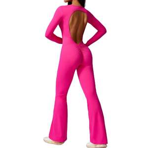 Mono de yoga de una pieza para chicas altas, con efecto fruncido en los glúteos, pantalones acampanados, ropa deportiva con logo personalizado - Product Image 4