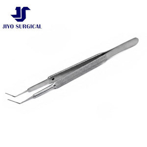 Pinzas de Capsulorrexis Oftálmicas Premium Jiyo Surgical GU-8765, Eje Angulado de 3 7/8 Pulgadas, Punta de Trabajo de 12 mm, Mango Texturizado Antideslizante - Product Image 3