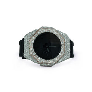 Reloj Unisex de Moda con Caja Redonda y Diseño Artístico Atemporal 'Half Iced Out', con Correa de Goma 'Half Thrones' - Product Image 1