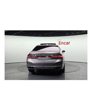 BMW Série 7 730Ld XDrive Automatique Sièges en Cuir Diesel 121 596 km avec Caméra Arrière Volant à Gauche - Design d'Excellence Pur - Product Image 4