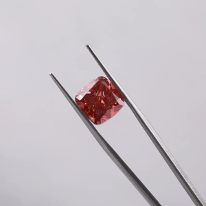 Pierre précieuse rouge de laboratoire certifiée IGI de qualité supérieure, taille coussin, haute clarté, forme carrée facettée, pour la fabrication de bijoux fins et de bagues - Product Image 2