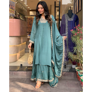 Conjunto de traje de fiesta de diseñador para mujer con elegante Top Plazzo y hermosa Dupatta - Product Image 5