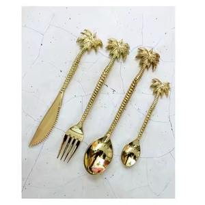 Ensemble de couverts en laiton doré de designer avec manche en acrylique, collection de vaisselle haut de gamme pour réceptions de mariage et dîners - Product Image 5