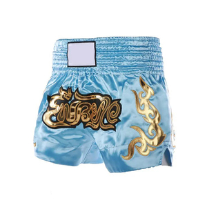 Shorts de Muay Thai sur mesure de haute qualité, vêtements d'arts martiaux haut de gamme, 95% polyester, 5% élasthanne, impression par sublimation personnalisée - Product Image 1