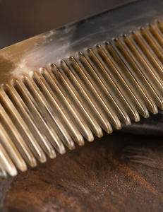 Ensemble cadeau de peigne en corne de buffle naturelle de qualité supérieure, fait à la main, antistatique, pour le soin des cheveux et de la barbe, avec boîte cadeau de luxe - Product Image 2