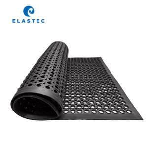 Tapete de Caucho Elastec Premium para Pisos Industriales - Lámina de Piso de Alta Resistencia con Tamaños Personalizados de Fábrica de Caucho BR/SBR en Vietnam - Product Image 1