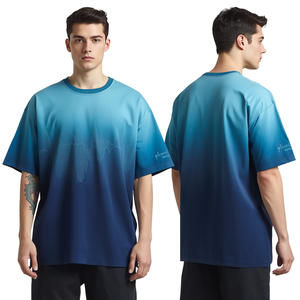 เสื้อยืดแฟชั่นผู้ชายทรงหลวมไล่เฉดสี พร้อมลายกราฟิก Ocean Pulse สไตล์สตรีทแวร์สุดพรีเมียม - Product Image 3