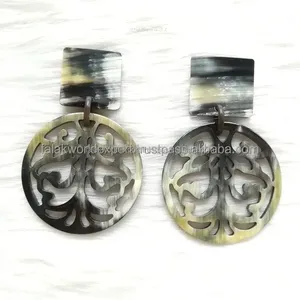 Ensemble de boucles d'oreilles pendantes artisanales en corne de buffle carrée, style moderne vintage, artisanat naturel unique, pour mariage, Falak World Export - Product Image 2