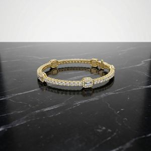 Bracelet à maillons en or géométrique pour femme, serti de diamants de laboratoire, design élégant et classique, idéal pour fiançailles, anniversaire, fête - Product Image 4