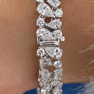 Pulsera Cubana de Lujo con Moissanita, Plata de Ley 925, Joyería con Apariencia de Diamante, Pulsera de Moissanita con Incrustaciones para Mujer - Product Image 2