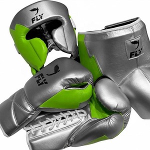 Set de boxeo 3 en 1 GWE-BS-76 de piel premium verde y plateada, guantes con cordones de 8oz-16oz, protector de cabeza y protector de entrepierna. - Product Image 1