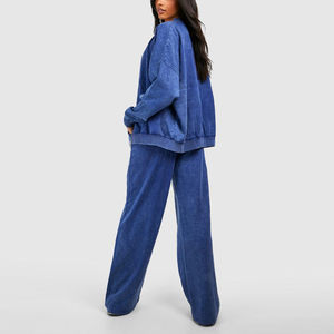 Athletic Womens Tracksuit Designed For Fitness Training Travel Wear And Everyday Casual Comfort - Product Image 3