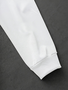 Conjunto Deportivo de Felpa Bordado Personalizado de Alta Calidad a Precio Económico con Opciones Personalizadas para Hombres, Mujeres y Niños - Product Image 3