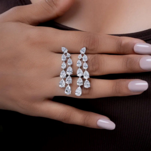 Élégantes boucles d'oreilles pendantes en or blanc avec diamants taille poire, bijoux de mariée en cascade pour femme, cadeau de mariage de luxe - Product Image 2