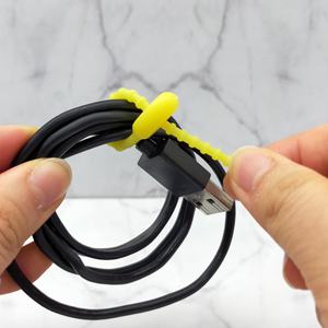 Porte-clés en silicone souple et coloré, réglable, portable, gadget, anneau pour la fabrication de bijoux en DIY - Product Image 4