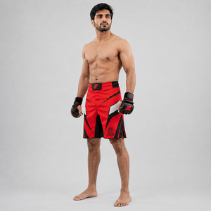 Shorts de MMA professionnels conçus avec des matériaux de qualité supérieure offrant confort, agilité et durabilité pour les combattants actifs. - Product Image 3