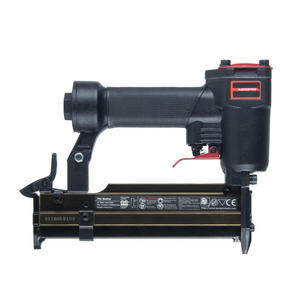 Cloueuse pneumatique professionnelle Aeropro H625 avec capacité de 140 clous - Product Image 2