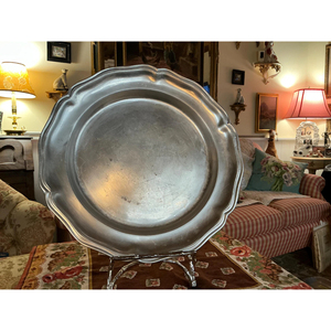 Assiette de Présentation Métallique en Acier Inoxydable Brillant Faite à la Main – Assiette de Base pour Hôtels et Mariages – Assiettes de Luxe de Designer d'Inde - Product Image 6