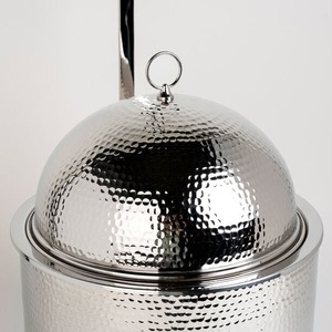 Plat à réchaud de luxe en acier inoxydable martelé avec découpe laser motif calligraphie arabe, avec support de couvercle suspendu, pour le Ramadan et comme cadeau - Product Image 4