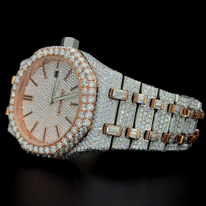 Montre automatique à cadran numéroté bicolore or rose, entièrement sertie de diamants moissanite VVS de 27,5 carats - Product Image 1