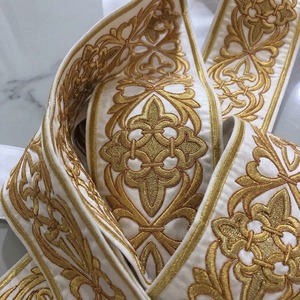 Bordure en dentelle brodée écologique en tissu jacquard, ruban tissé appliqué, pompon blanc pour la décoration textile de maison - Product Image 2