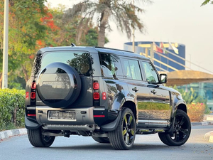 NOUVEAU LAND ROVER DEFENDER 110 X-DYNAMIC 2025, 6 CYLINDRES, 5 PLACES, TRANSMISSION AUTOMATIQUE - Product Image 3