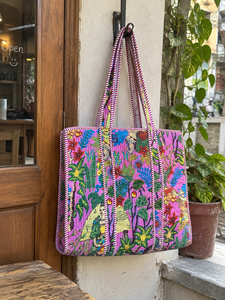 Bolso Tote Estampado Farida, Bolso Tote de Algodón Acolchado, Bolso de Hombro Botánico Colorido para Viajes, Playa y Uso Diario - Product Image 2