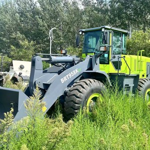 Nuovo al 100% Modello 2015 Pala Gommata Elettrica Breton BRT958kev con Motore CAT, Pompa del Cambio, Potenza 195KW, Capacità 6 Tonnellate, Origine Giappone - Product Image 4
