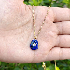 Pendentif en lapis-lazuli naturel en forme d'œuf, best-seller, avec accent de zircon cubique minuscule serti sous clos, plaqué or, collier minimaliste. - Product Image 1