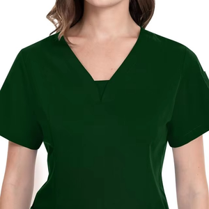 Tenues médicales personnalisées pour femmes en tissu tissé de haute qualité – Uniformes d'hôpital toutes tailles disponibles - Product Image 1
