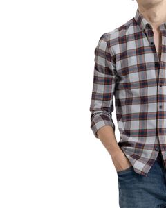 เสื้อเชิ้ตผ้าฝ้ายลายสก็อตสีเทาอ่อนและสีน้ำตาลสนิม แขนยาว ติดกระดุม ทรงลำลอง สั่งผลิตได้ตามแบบ OEM  ทรงพอดีตัว - Product Image 3