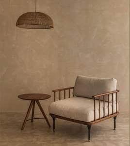 Fauteuil lounge intemporel en teck massif avec structure minimaliste et coussin profond pour les espaces de vie modernes - Product Image 1