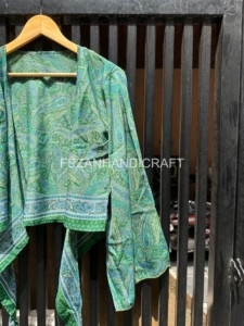 Blusa Holgada con Estampado Paisley y Cuello en V para Mujer, Estilo Bohemio, Manga Kimono, Blusa Cruzada de Seda para Primavera/Verano - Product Image 5