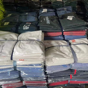 Camiseta de Algodón Premium Lista para Enviar, Lisa, de Manga Corta, Varios Colores, Venta al por Mayor, 100% Algodón, Entrega Rápida - Product Image 5