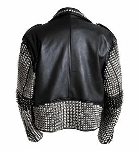 Veste de moto en cuir PU style punk pour homme, col rabattu, fermeture éclair, décoration à clous, veste tendance pour l'hiver - Product Image 2