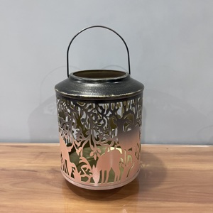 Farol de hierro con diseño de ciervo y árbol troquelado para decoración del hogar - Product Image 4