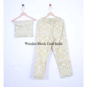 ชุดนอนผ้าฝ้ายลายดอกไม้สไตล์โมเดิร์น พิมพ์ลายด้วยมือ สำหรับผู้หญิง ชุดลำลองฤดูร้อนน้ำหนักเบา - Product Image 2