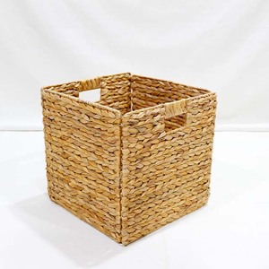 Handwoven <b>Square</b> Rattan <b>Storage</b> <b>Basket</b> With Lid Rustic Style For Living Room Organization - Product Image 6