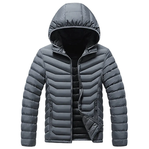 Chaqueta Acolchada Personalizada para Hombre, Chaqueta de Plumón con Relleno de Burbujas, Material de Poliéster y Nailon de Alta Calidad, Sostenible para Invierno - Product Image 3