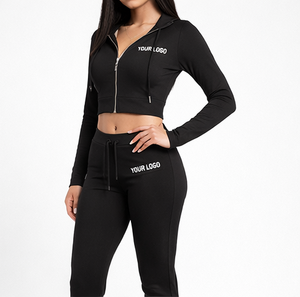 Conjunto Deportivo de Dos Piezas para Mujer con Logotipo Personalizado, Sudadera Corta con Cierre y Pantalones Deportivos de Cintura Alta - Product Image 2