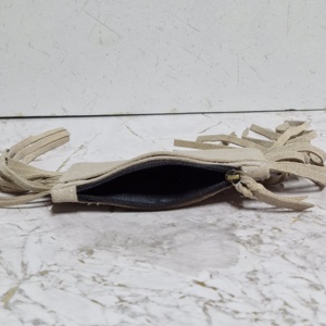 Nouvel arrivage Porte-monnaie unisexe Porte-monnaie en cuir suédé véritable Porte-monnaie design petit bracelet à fermeture éclair antivol tendance - Product Image 4